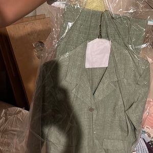 Light green womens suite